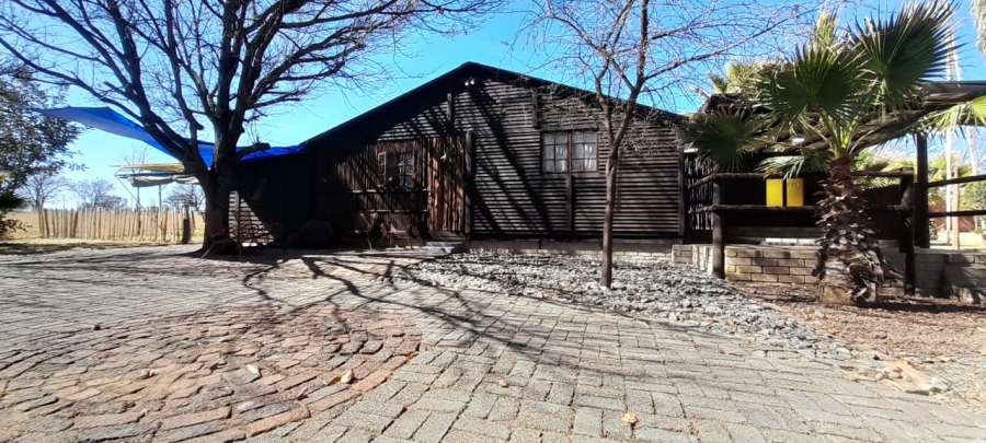 10 Bedroom Property for Sale in Klerksdorp Rural North West